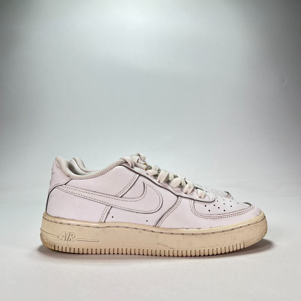 Nike Air Force 1 Low Triple White Leather Sneakers DH2920-111 Youth Size 5.5Y